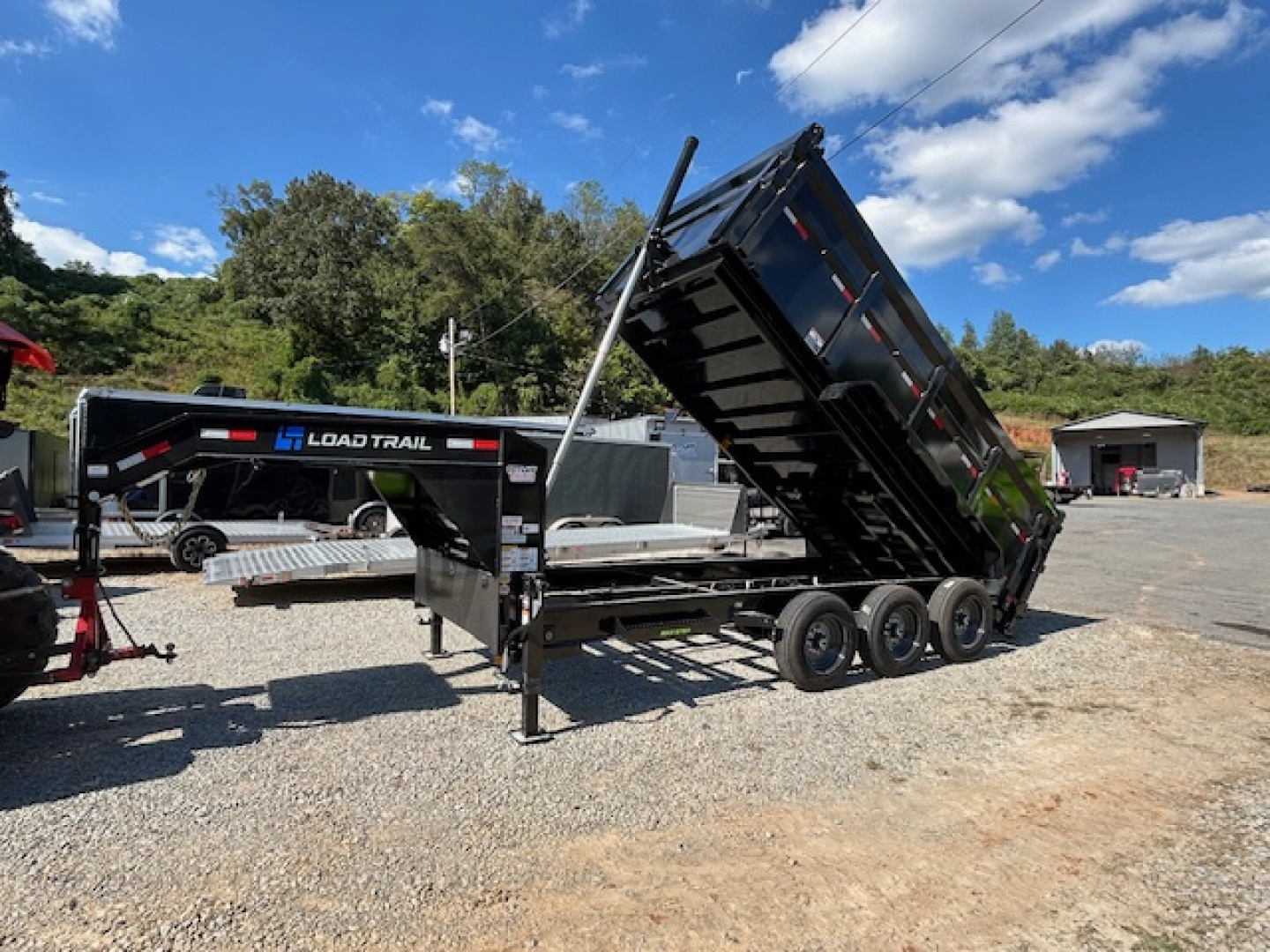 New2026 Load Trail 7x16 21k GN 4' sides Dump Trailer - Image 8