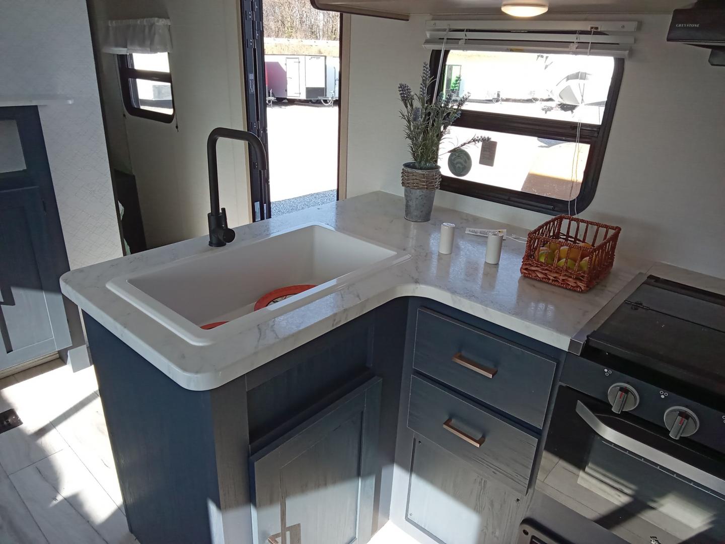 2025 Prime Time Avenger LE 26DBSLE - Image 22