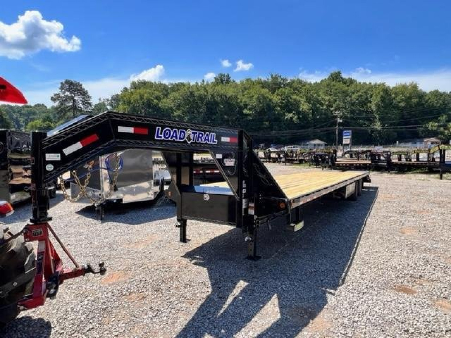 New2023 Load Trail 102" x 40' Tandem Low-Pro 40K GVWR Gooseneck Equipment Trailer - Image 13