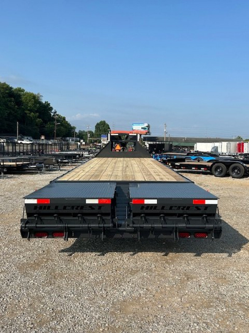 New2025 Hillcrest Trailers 25+5 24.9K Gooseneck Equipment Trailer