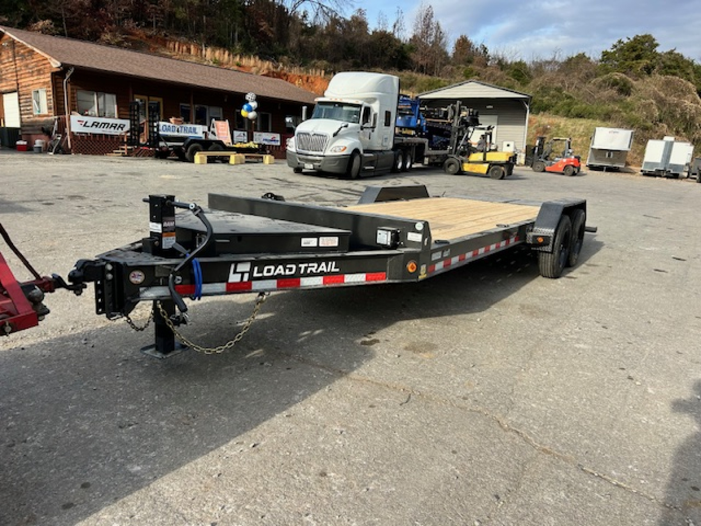 New2026 Load Trail 83x20 16k Equipment Trailer - Image 6