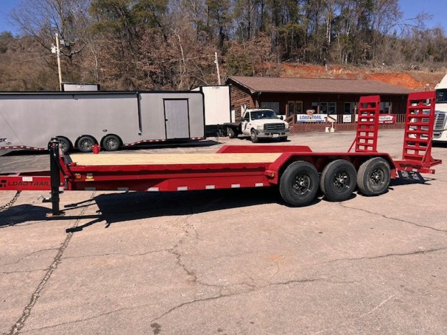 New2025 Load Trail 83x24 21k Equipment Trailer - Image 6