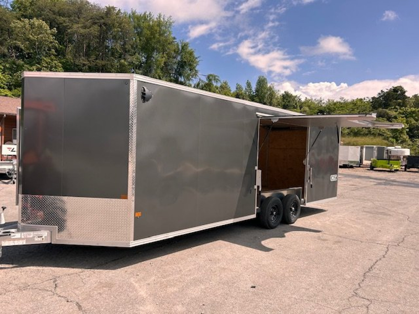 New2025 Stealth Trailers 8.5x24 xlt pro Cargo / Enclosed Trailer - Image 9