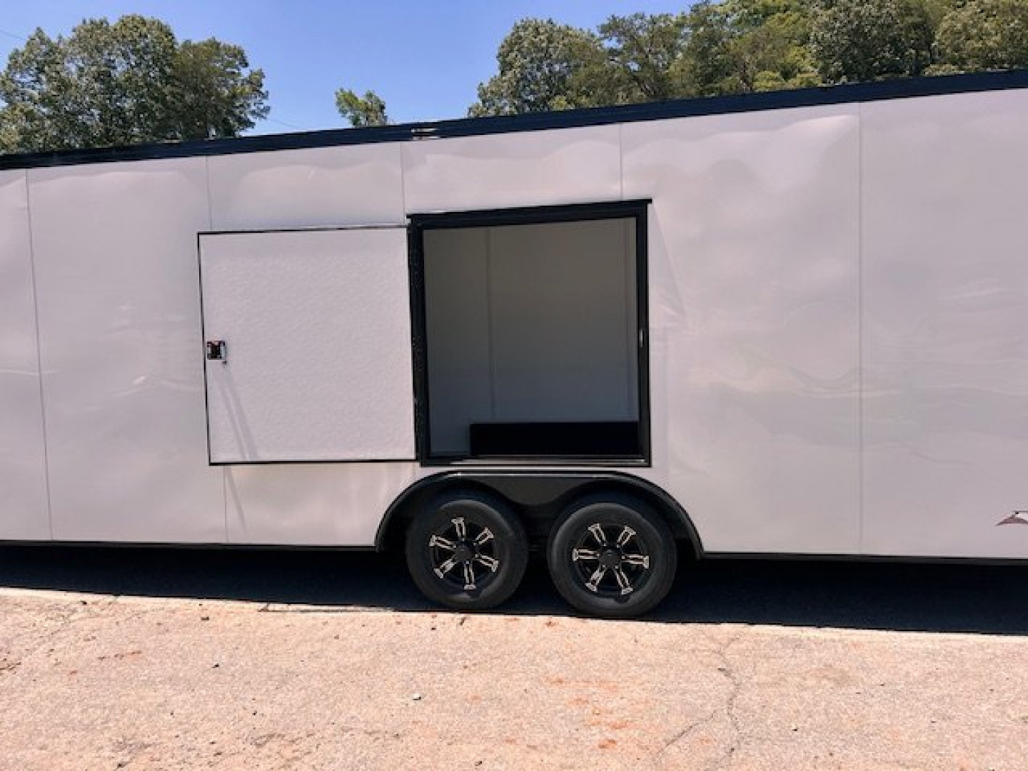 New2025 American Hauler 8.5x24 Car / Racing Trailer - Image 13