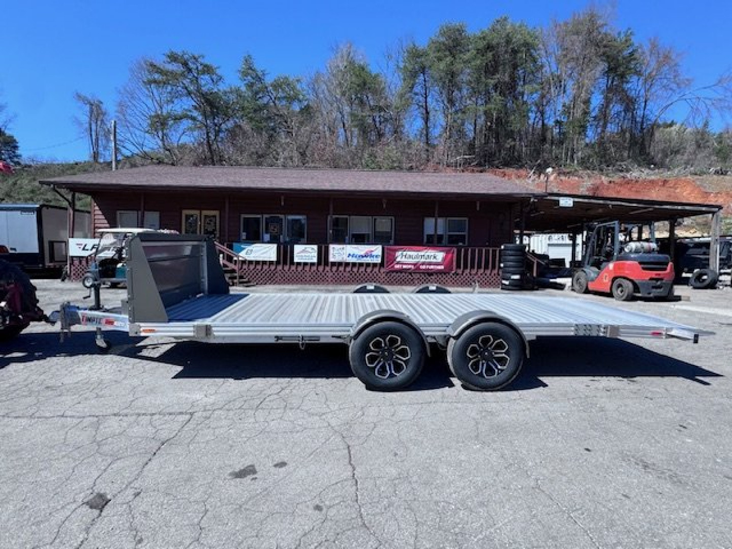 New2025 Timpte 1020R3 EZ LOADER 20’ Car Hauler - Image 2