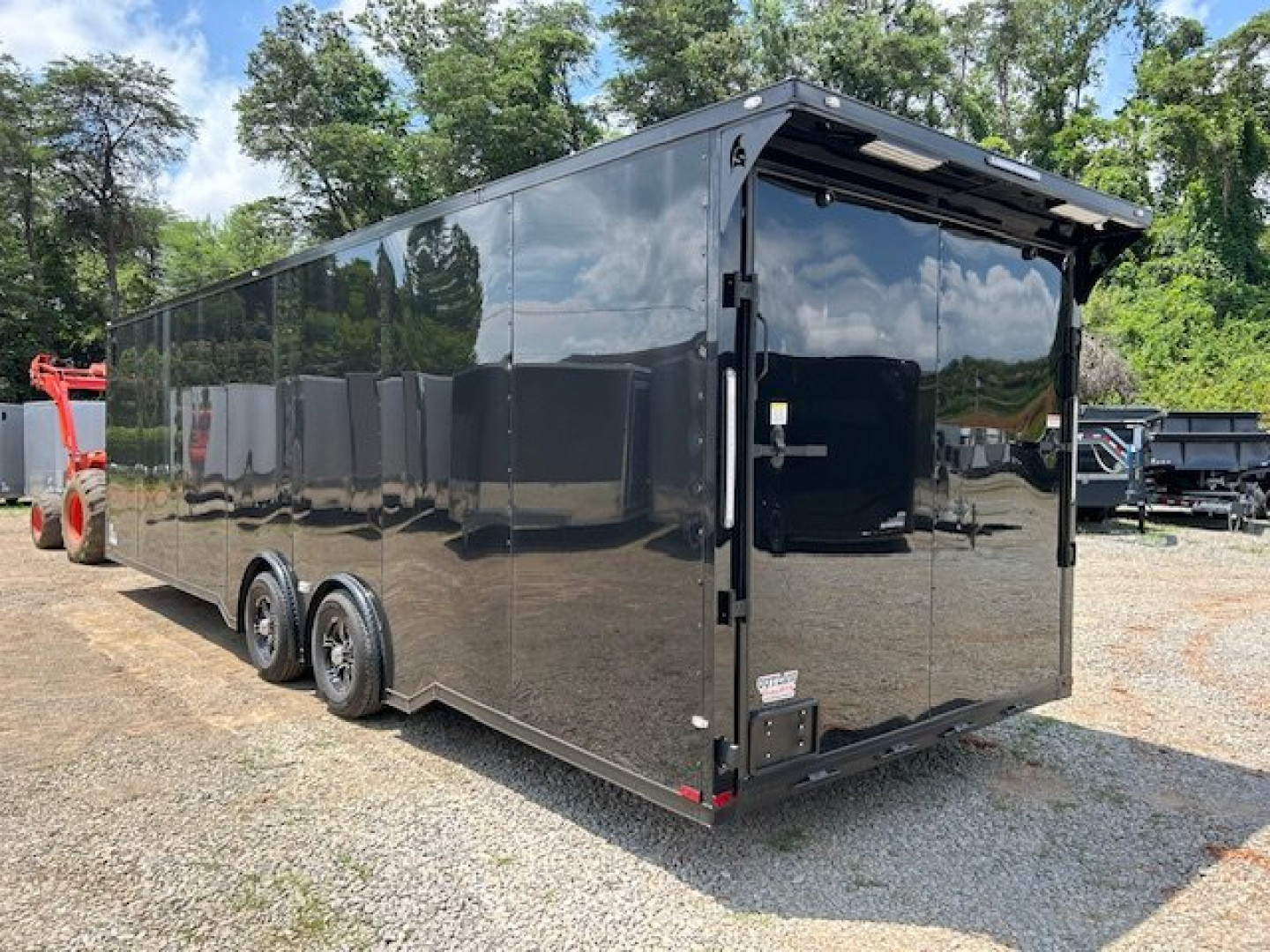 New2025 Trailers 8.5X28 10K Cargo / Enclosed Trailer - Image 4