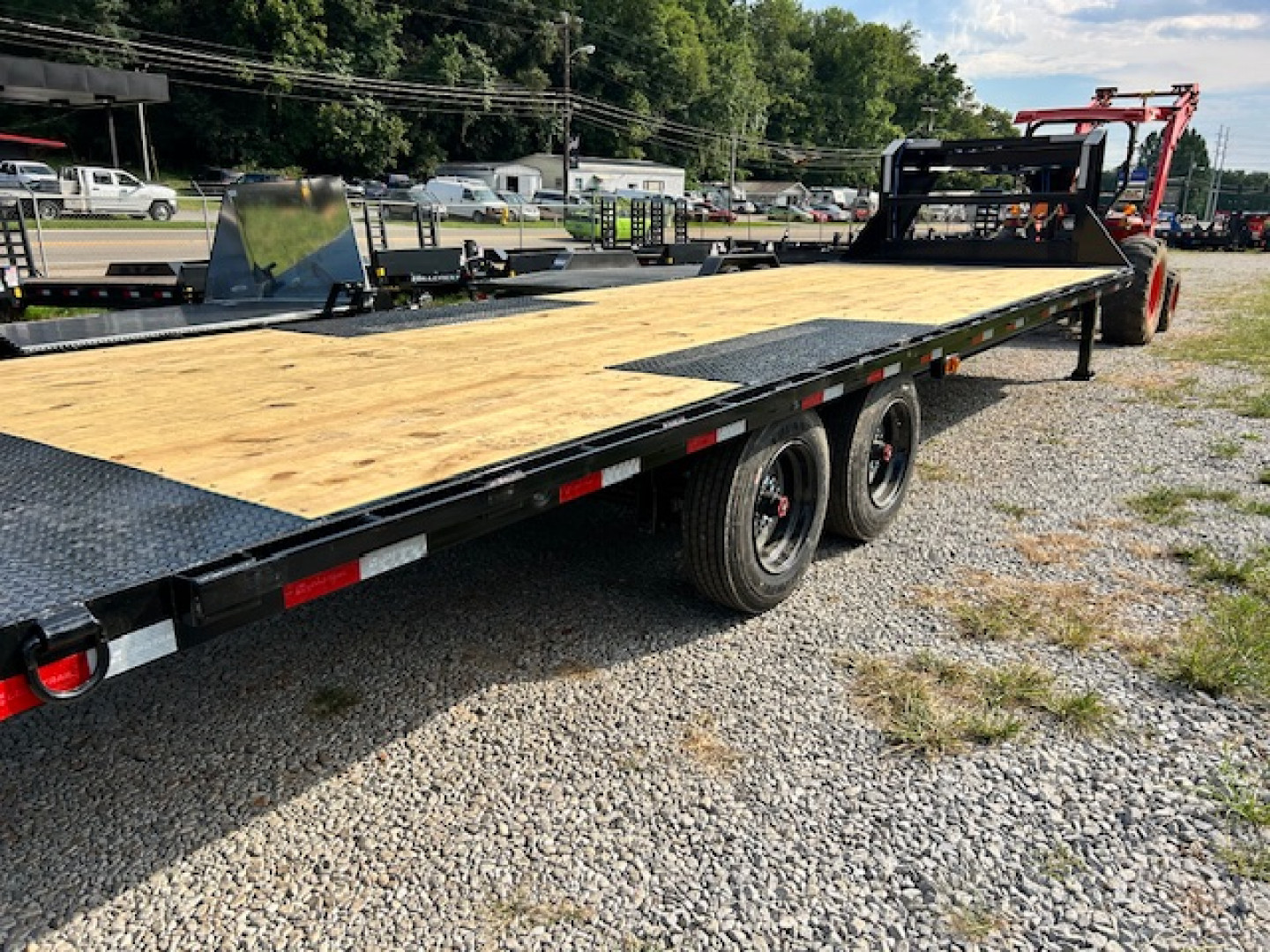 New2026 Load Trail 102x28 Full Tilt 16k Equipment Trailer - Image 7