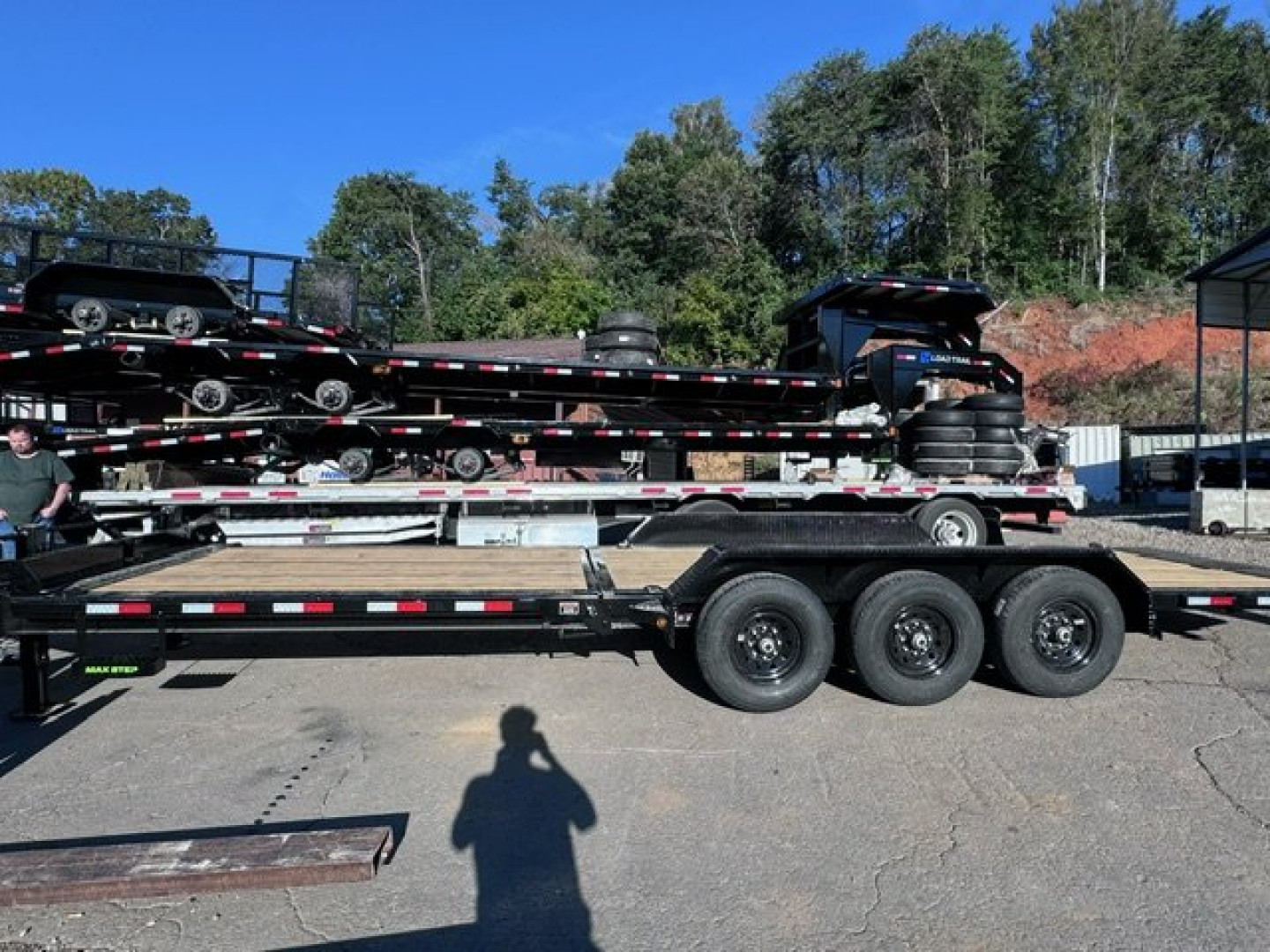 New2025 Load Trail 83X26 21K TILT N GO Equipment Trailer - Image 7