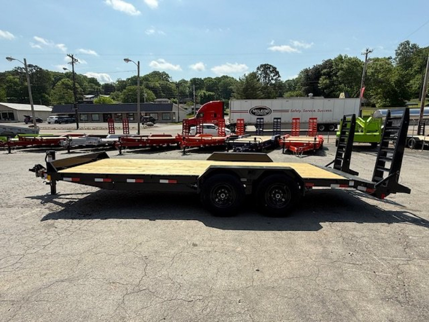 New2025 Hillcrest Trailers 18+2 14k Equipment Trailer - Image 8