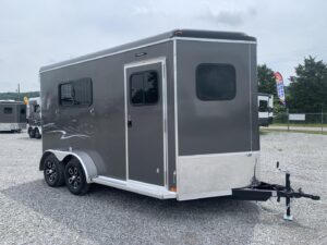 2025 HOMESTEADER STALLION 213SB 2 HORSE SLANT LOAD