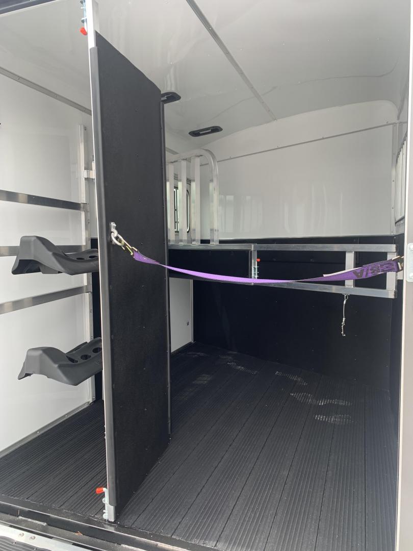 2025 HOMESTEADER STALLION 213SB 2 HORSE SLANT LOAD - Image 12