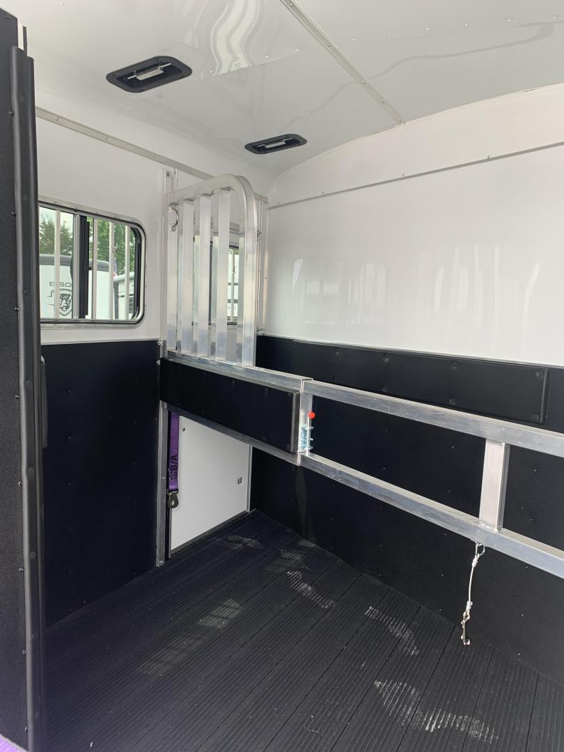 2025 HOMESTEADER STALLION 213SB 2 HORSE SLANT LOAD - Image 11