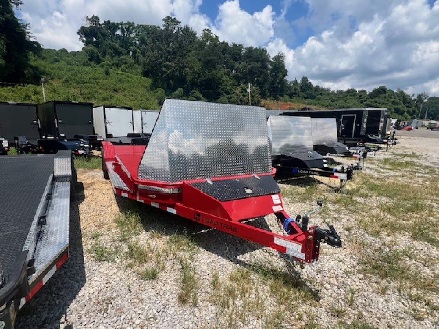 New2025 Load Trail 83X22 10K SPORT HAULER Car Hauler - Image 2