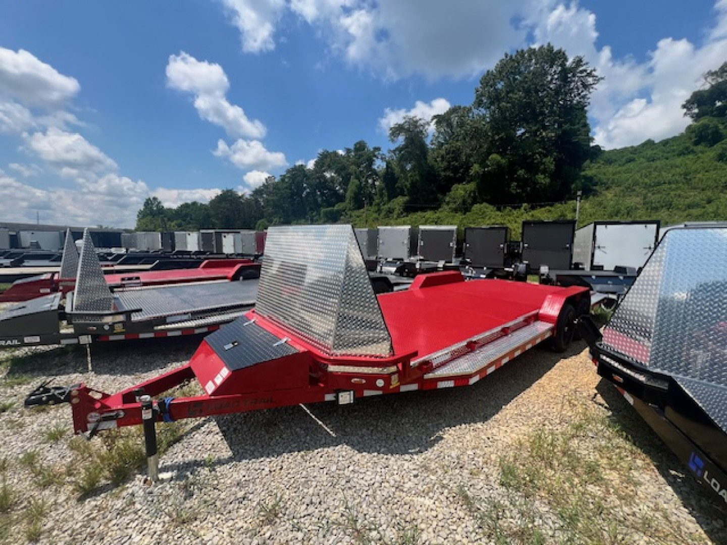 New2025 Load Trail 83X22 10K SPORT HAULER Car Hauler