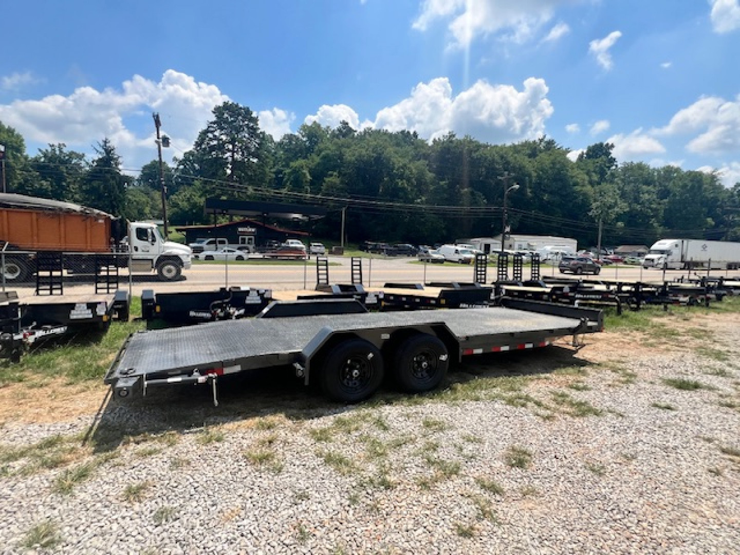 NEW Load Trail 83" x 22' Tandem Axle Carhauler - Image 4