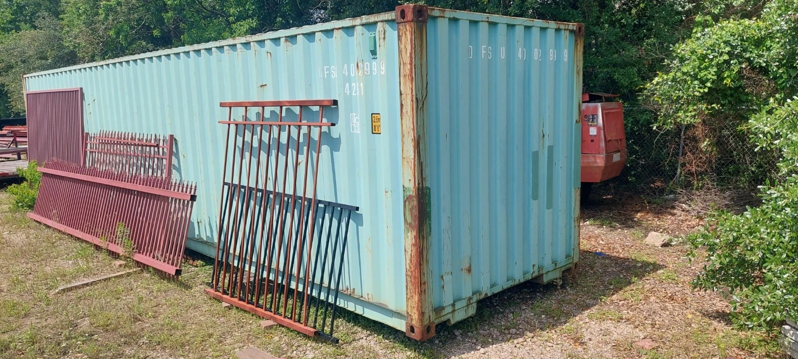 Watertight 40ft Shipping Container - Extra Space for Storage. - Image 2